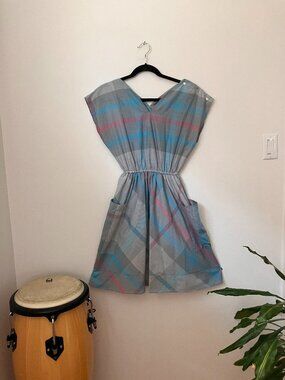 Vintage Plaid Summer Dress | Elastic Waist + Pockets | Blue Pink Grey | Size S/M